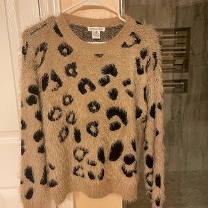 Woven Heart Fuzzy Leopard Print Sweater - Tan and Black